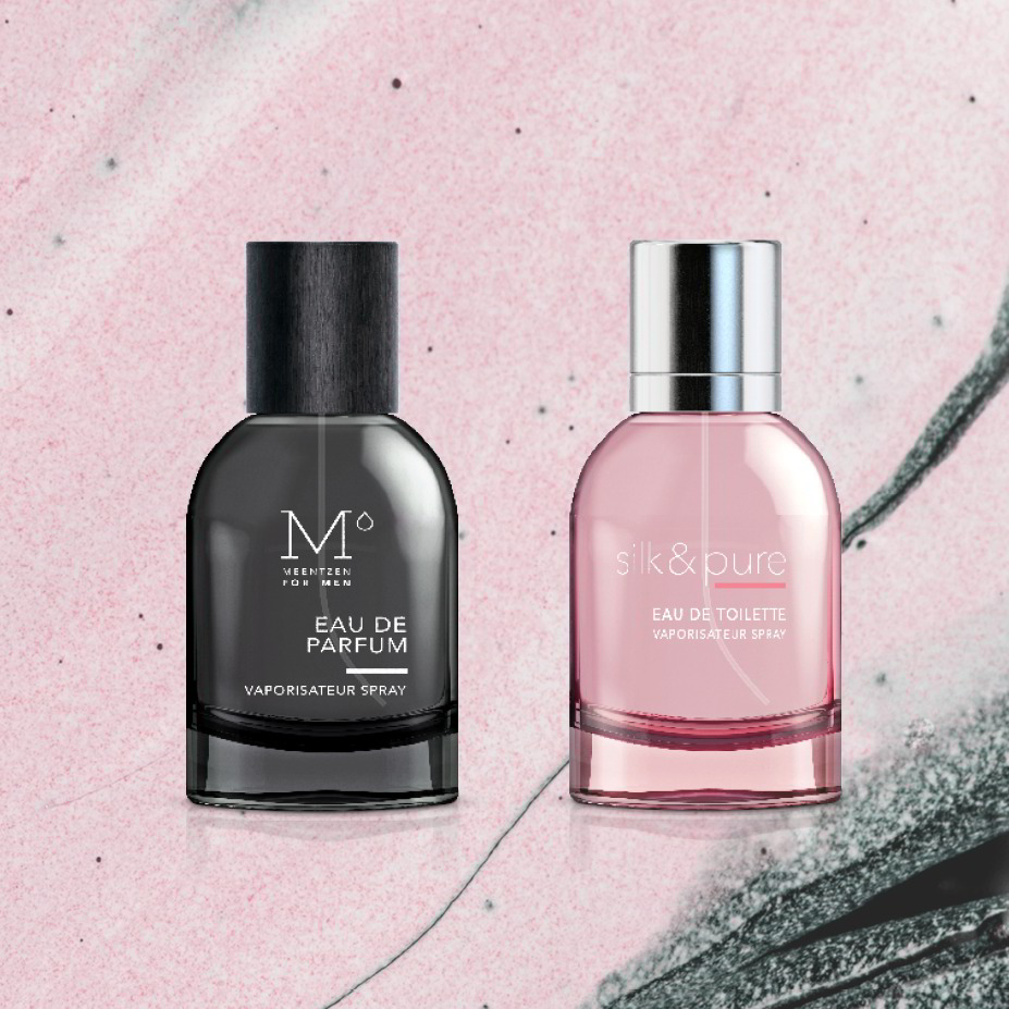 Bild mit Parfumflacons